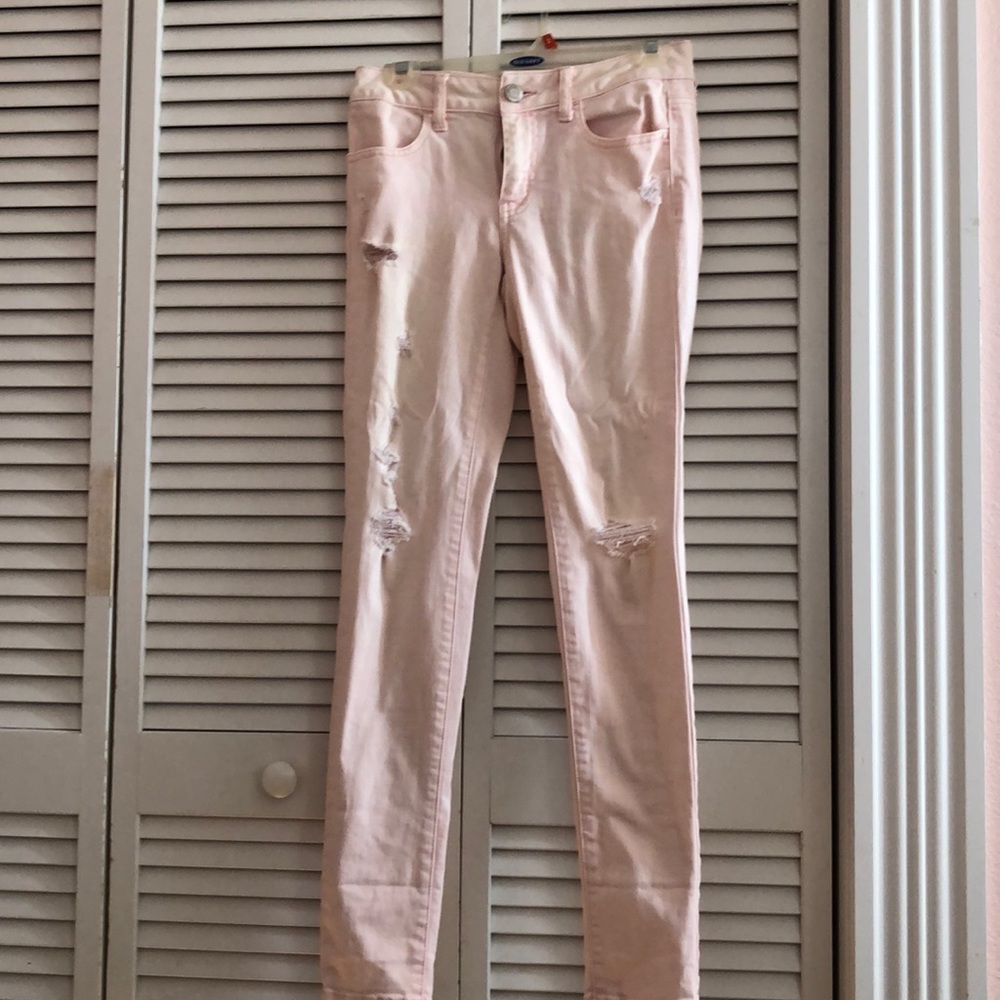 Pink skinny jeans